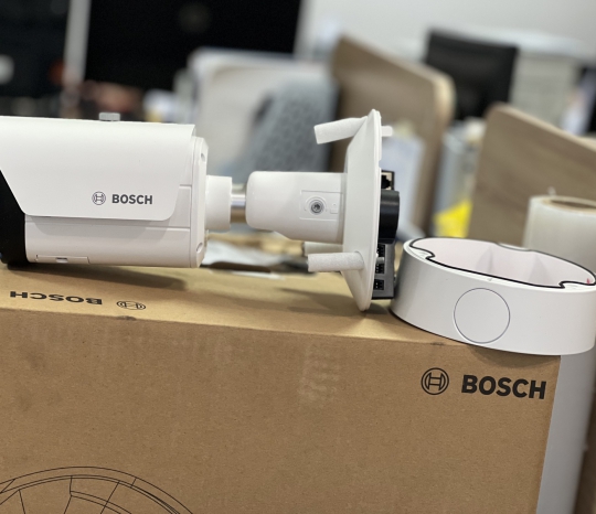 Camera Bosch Bullet NBE-5702-AL , 2MP HDR 3,2-10,5mm IP66/67 IK10